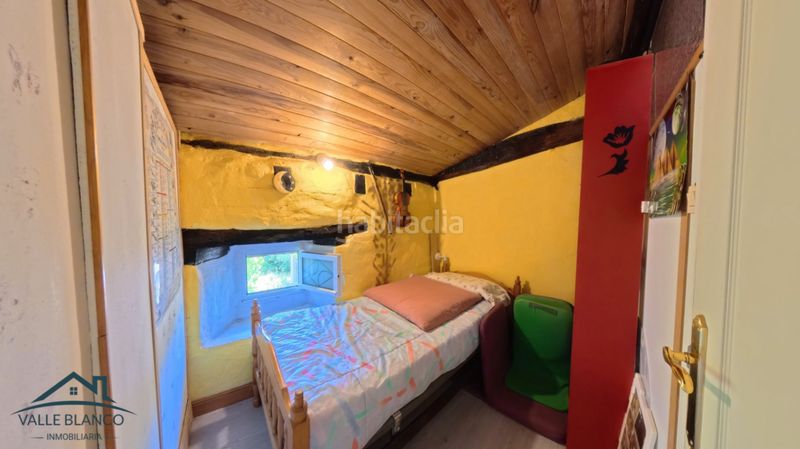 Foto 2c9b0b30-152f-4234-80d9-5d81eb2bd501. Casa a Valle de Valdebezana