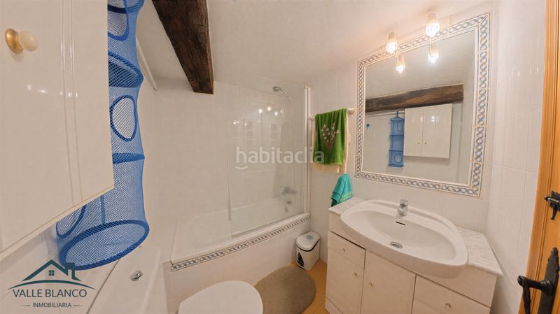 Foto a4e7bce5-95be-4629-898d-8832ee0430bf. Casa a Valle de Valdebezana