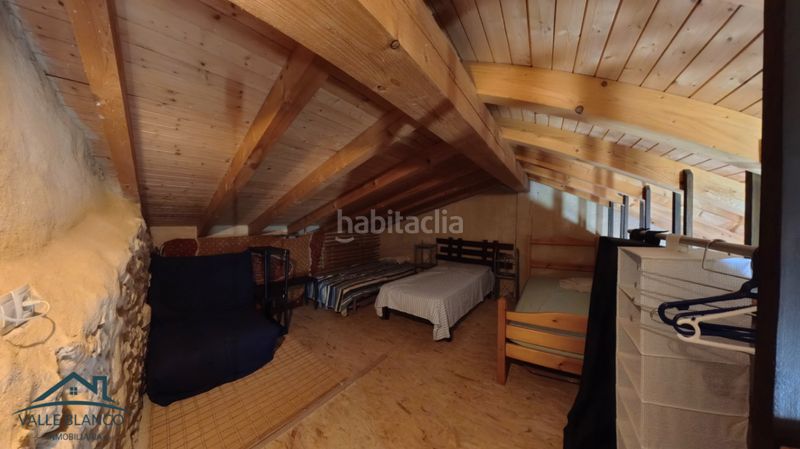 Foto e9100e30-dc83-4552-8341-725c61cd889c. Casa a Valle de Valdebezana