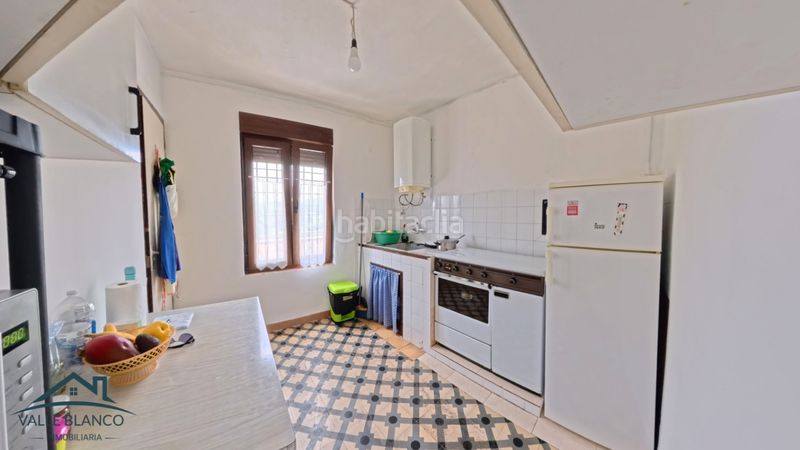 Foto de20e6e6-1ab2-4fc5-a0e1-466116f0c1a5. Casa a Corvera de Toranzo