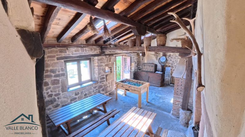Foto 1cd38b51-55c7-436d-aedb-be915d46fe70. Casa a Brañosera