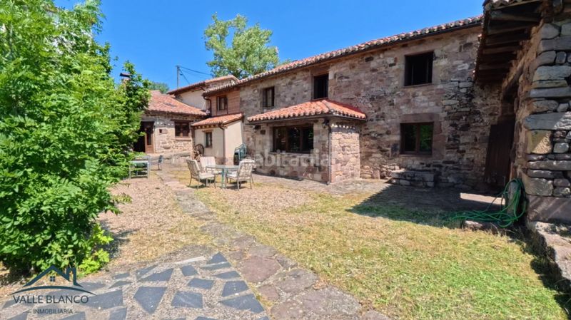 Foto 311e4322-c982-46a4-98e0-3a68c012b40e. Casa a Brañosera