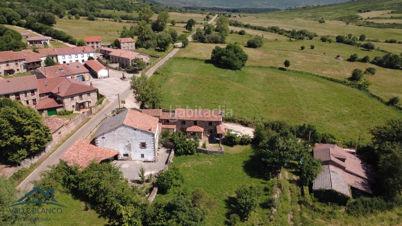 Foto 3dbe8943-2d72-41e4-8a6a-37b294553779. Casa a Brañosera