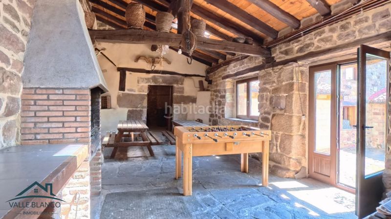Foto fdda3426-f50e-4c72-8cd3-3ed660c77126. Casa a Brañosera