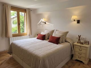 Etagenwohnung  Fabra i puig. Piso atico en venta en alp con 3 hab, 2 baños. totalmente reform