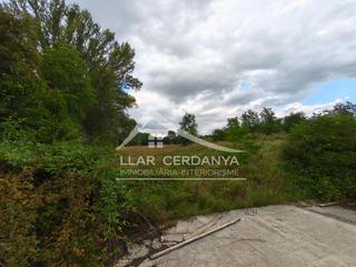 Residential Plot in Puigcerdà. Terreno para tres chalets