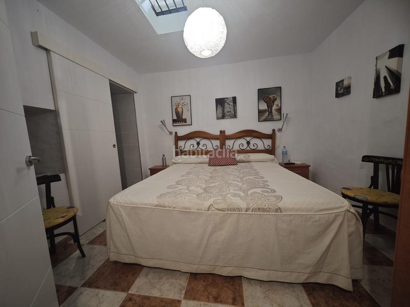 Foto bb3d3fd4-643d-465f-8ce1-59b70b539029. Reihenhaus in Almayate Bajo