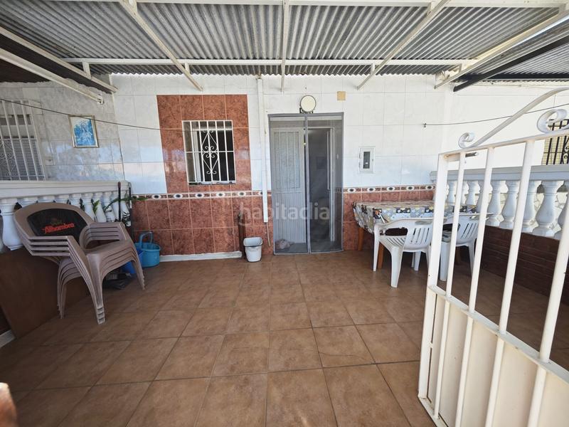 Foto d2e4dba1-7ee0-4e91-8548-8a9c4057e29e. Reihenhaus in Almayate Bajo