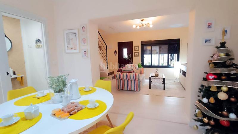 Foto 7ac5b2d1-c5c3-4572-93f7-6e6f70b7d92c. Casa adossada a Arroyo de la Miel Benalmádena