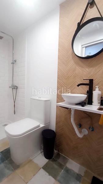 Foto c9ebdb91-fd27-4312-bcc1-3531e91d5780. Casa adossada a Arroyo de la Miel Benalmádena