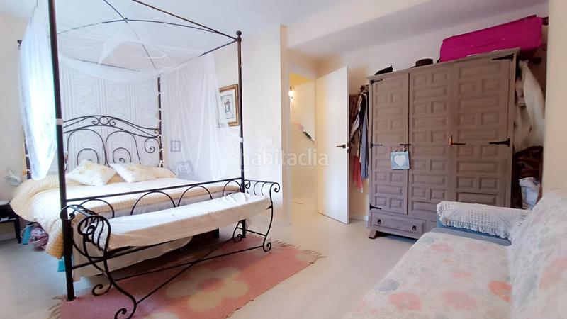 Foto fe8a1493-90f8-4257-8bb3-a5e446ecc154. Casa adossada a Arroyo de la Miel Benalmádena