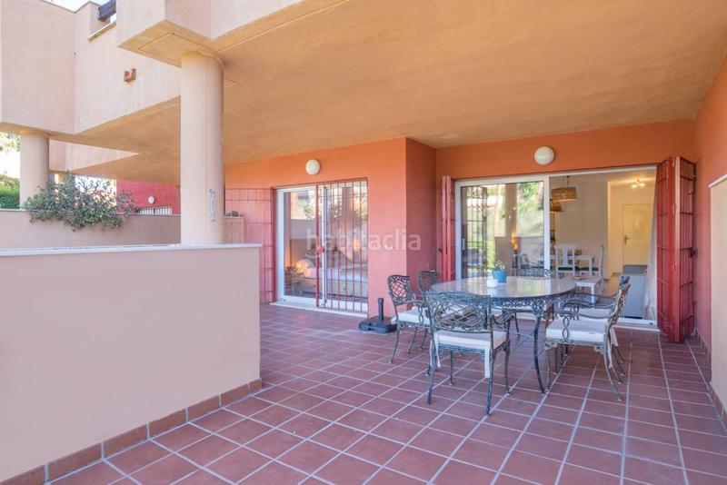 Foto 2a9c3686-d8fb-4679-a250-7ba9ececb931. Affitto piano terra in urbanización la reserva 4 in Marbella
