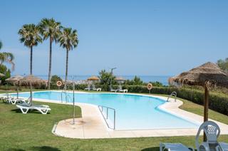 Alquiler Piso  Avenida arroyo hondo. ¡descubre tu nuevo hogar en benalmádena!