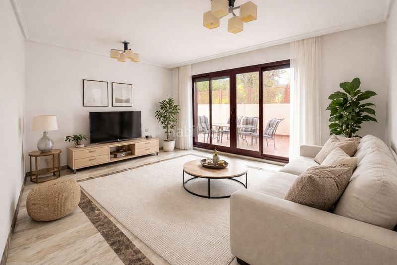 Foto 4ca660a9-a88e-4783-8efb-6ad4fe866727. Planta baixa amb aparcament piscina a Solymar Benalmádena