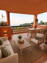 Apartament  Avenida casarabonela 19. **piso en venta en reserva de marbella **