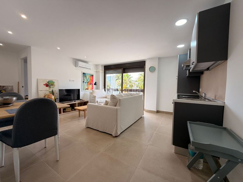 Foto 37f420e0-49c1-4f53-97fb-d31aa8a8d91a. Apartament amb aparcament a Montemar Torremolinos