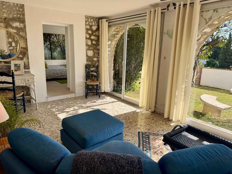 Foto bac9a372-4c5d-48d9-8e0c-0d36ebd22c1f. Xalet amb xemeneia aparcament piscina a Mijas pueblo Mijas