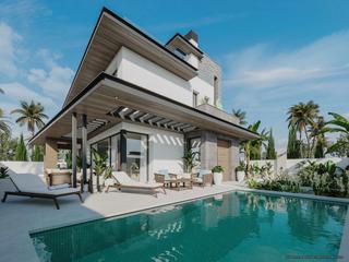 Chalet à Riviera del Sol. Villa de lujo con vistas panorámicas al mar y golf en calanova