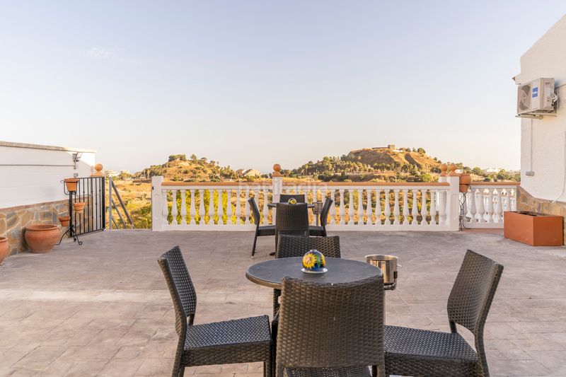 Foto 08e42c29-91af-4186-b9bc-9e7dd74b79f9. Xalet amb calefacció aparcament piscina a Montealto - Monterrey Benalmádena