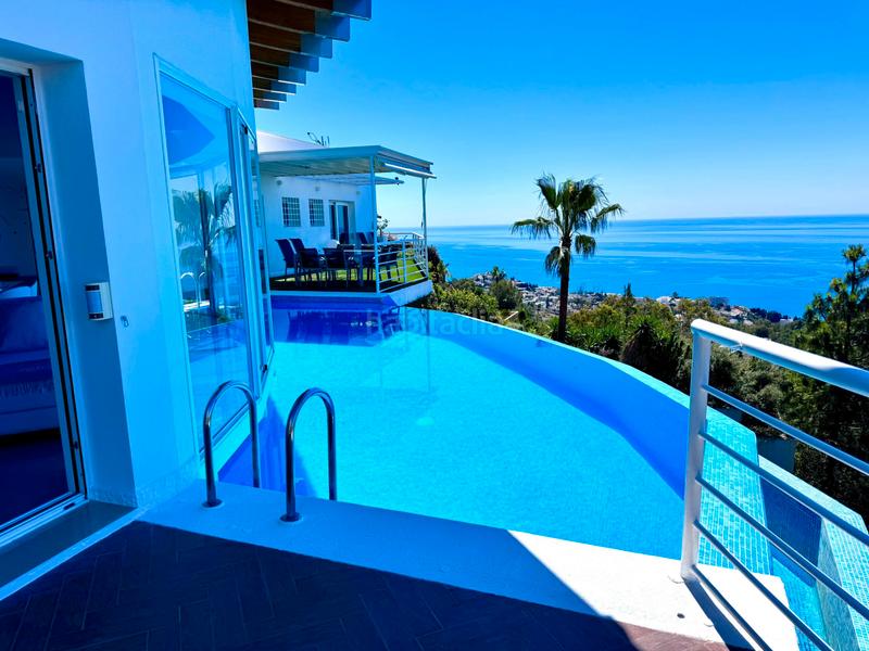 Foto 7b6ec6d0-070f-4920-99a4-80e93901c43c. Chalet con riscaldamento parcheggio piscina in Los Nadales - Tio Charles Benalmádena