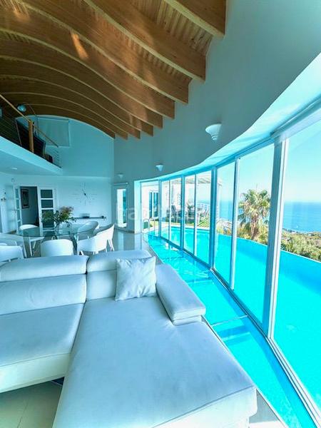 Foto 9c9471f0-d7f0-441b-b317-4c9438741990. Chalet con riscaldamento parcheggio piscina in Los Nadales - Tio Charles Benalmádena