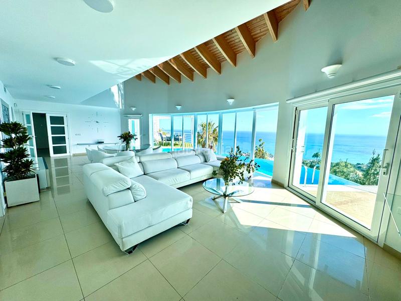 Foto a6e14077-8f54-422b-9b80-9bc077d25005. Chalet con riscaldamento parcheggio piscina in Los Nadales - Tio Charles Benalmádena