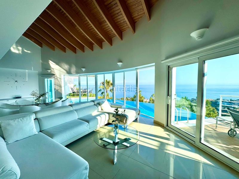 Foto caf2aed3-0b57-401a-a90d-d5e5b2c27ffe. Chalet con riscaldamento parcheggio piscina in Los Nadales - Tio Charles Benalmádena