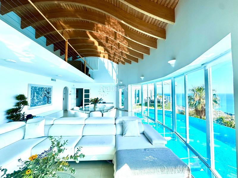 Foto d52f17cd-cdb4-46c5-adb4-15acf33a9842. Chalet con riscaldamento parcheggio piscina in Los Nadales - Tio Charles Benalmádena