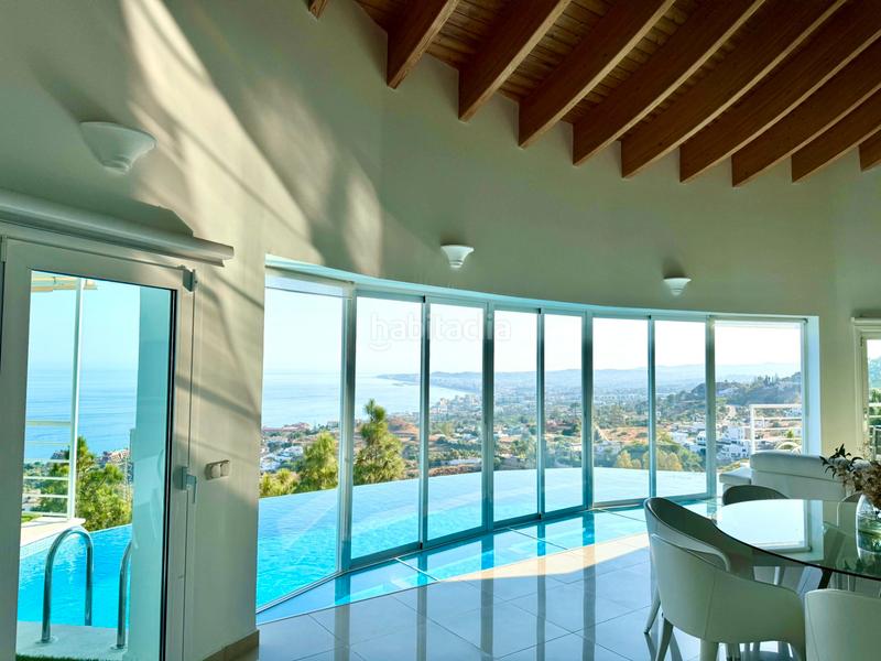 Foto e5e5daf8-e4aa-47ce-a0ba-57d5467a1c11. Chalet con riscaldamento parcheggio piscina in Los Nadales - Tio Charles Benalmádena