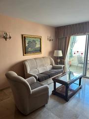 Appartement  Avenida de la estación. Amplio piso de 4 dormitorios con garaje y piscina en arroyo de l