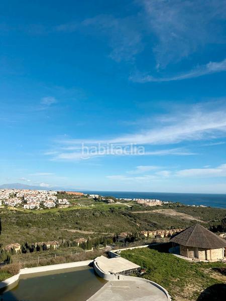 Foto b6e1579c-03a5-46a7-b39e-39eec58efd76. Apartament amb aparcament piscina a Chullera Manilva