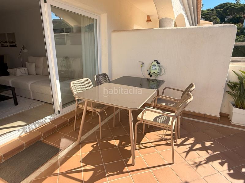 Foto a5f080fe-ea84-46aa-9eb5-0180cc1f5c65. Etagenwohnung mit parking pool in Elviria Marbella