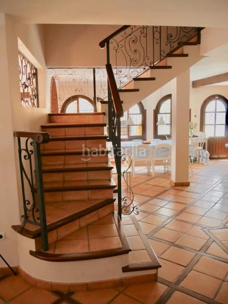 Foto d1a67221-605e-49ec-9818-2d2f1e934fe9. Chalet avec parking piscine dans Centro ciudad Fuengirola