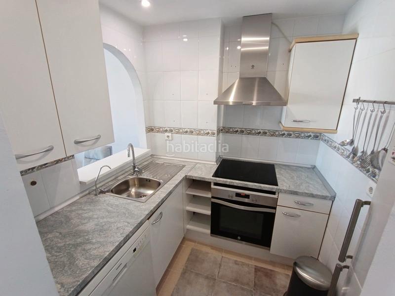 Foto 47c15080-39a3-49ce-b67f-b8e96b4178fa. Penthouse with parking pool in Las Flores Mijas