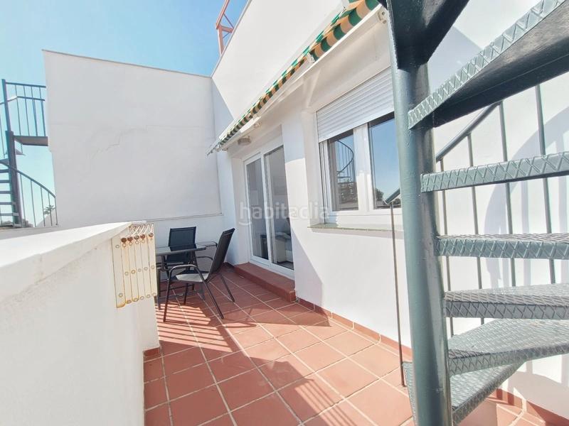 Foto 97fbc0c5-a65f-4710-8277-fc15c33c1f70. Penthouse with parking pool in Las Flores Mijas
