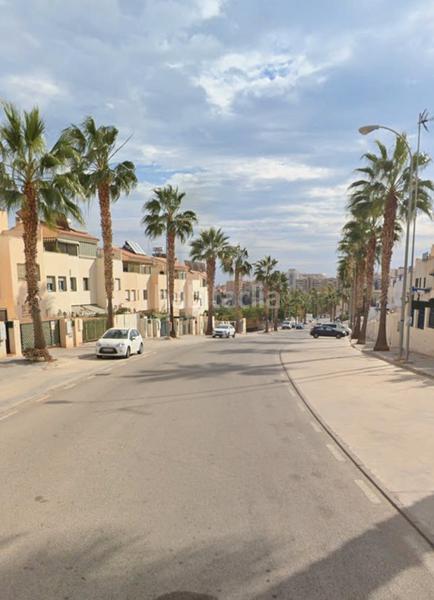 Foto a6cc2a11-79cf-423c-9b81-220dc18a9a6d. Terrain résidentiel dans El Pinar- Palacio de Congresos Torremolinos