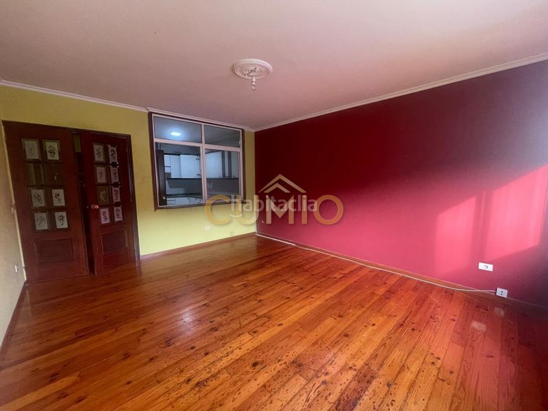 Foto b2c18bd8-020b-41f2-ab99-111588461dd1. Etagenwohnung mit parking in Priegue Nigrán