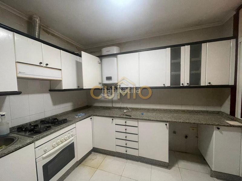 Foto f601a9c3-c39b-4eab-ad6c-108debd6a7fd. Etagenwohnung mit parking in Priegue Nigrán