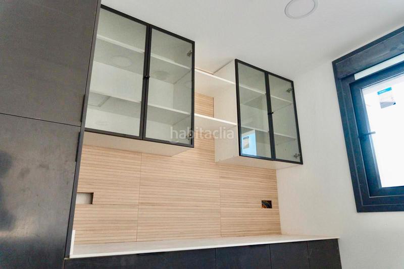 Foto fd1ac2cc-2122-4c28-a552-971def8aadee. Casa adossada amb aparcament a Mont Ferrant-Joan Carles I Blanes