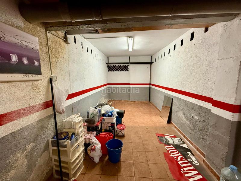 Foto b00281a6-90dc-4bb6-b303-a466b4a3a895. Aparcament cotxe a avinguda extremadura 20 a La plantera Blanes