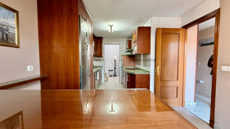 Foto fd276dd4-8b0b-4603-af4f-787385f21809. Duplex avec chauffage parking dans Las Canteras Puerto Real