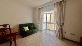 Pis  Calle pericón de cádiz. Piso a 200 metros de la playa la caleta