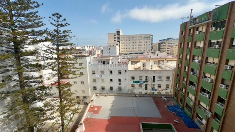 Foto d5cef200-762f-4cb6-b391-23f4deb46d36. Appartement dans Paseo Marítimo - San José - La Laguna Cádiz