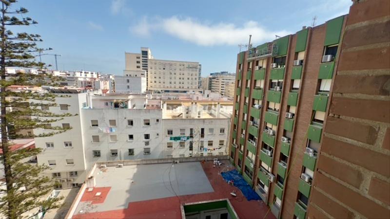 Foto ef387d15-f1a6-4236-8271-965294ba9334. Appartement dans Paseo Marítimo - San José - La Laguna Cádiz