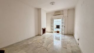 Pis  Calle amargura 6. Magnifica vivienda en pleno centro de jerez de la frontera.