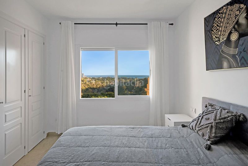 Foto 102f1d09-4154-4c65-ab4b-e56db2526f84. Flat with parking pool in Santa María Marbella