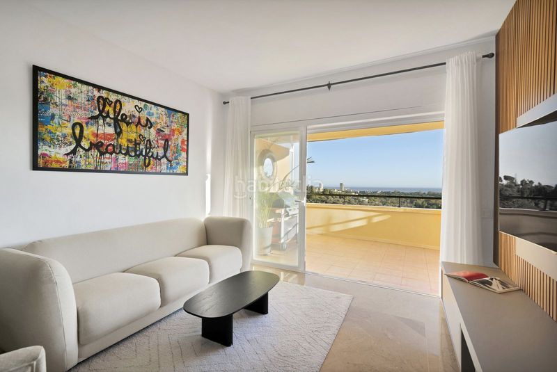 Foto 28a4a15e-0982-481e-a437-22077882094d. Flat with parking pool in Santa María Marbella