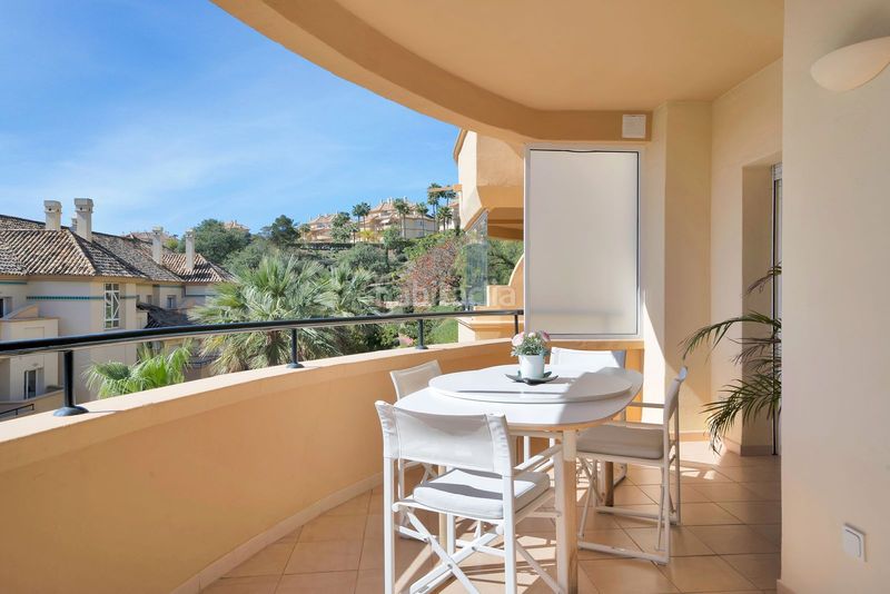 Foto 71d94bab-8488-4f6c-ac1a-bbad345d29f3. Flat with parking pool in Santa María Marbella