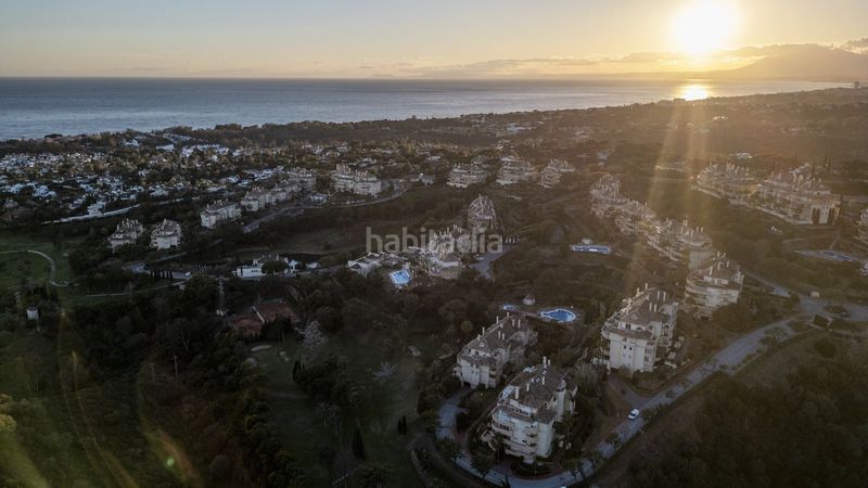 Foto cf5637b7-79f3-4e88-b0d3-65ac7311c095. Flat with parking pool in Santa María Marbella