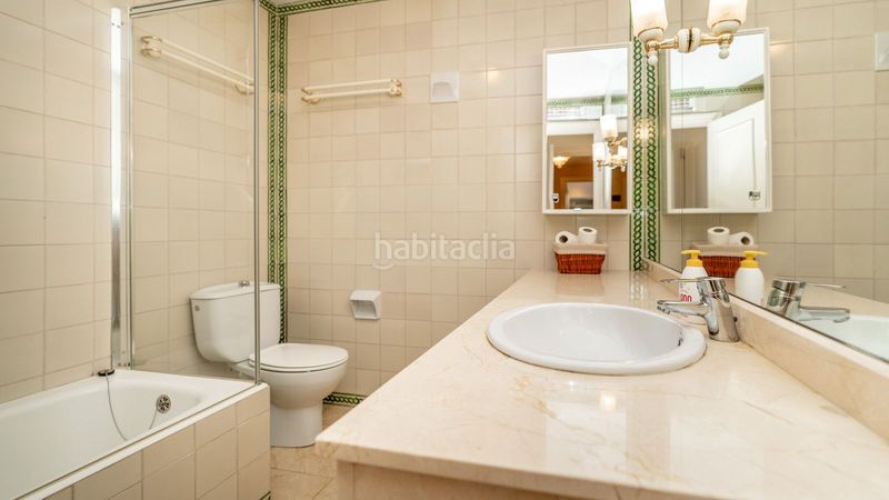 Foto 2bfb5172-779f-4420-be59-2e88d5c9d096. Planta baixa amb aparcament piscina a Zona Miraflores Marbella